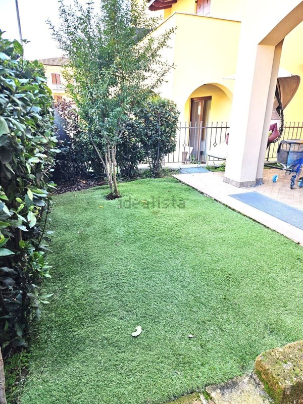 casa indipendente in vendita a Calcinato