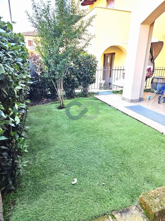casa indipendente in vendita a Calcinato