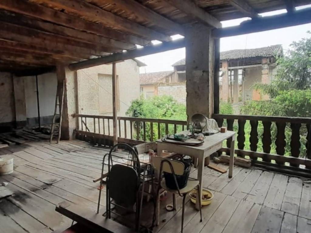 casa indipendente in vendita a Calcinato