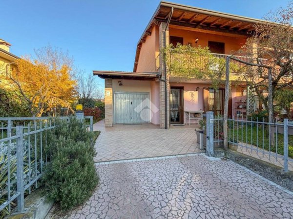 casa indipendente in vendita a Calcinato in zona Ponte San Marco