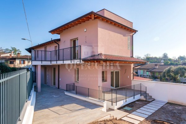 casa indipendente in vendita a Calcinato