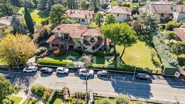 casa indipendente in vendita a Calcinato