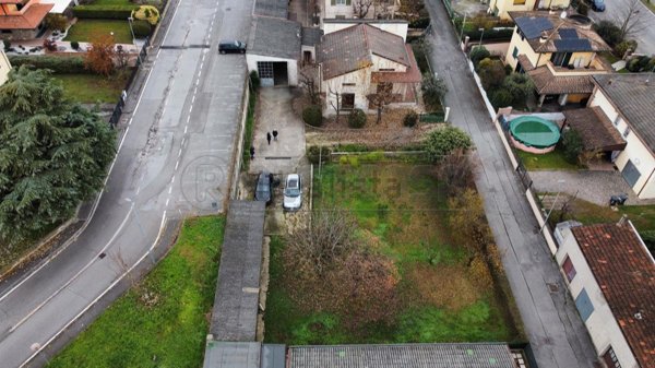 casa indipendente in vendita a Calcinato