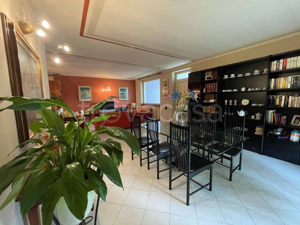 casa indipendente in vendita a Calcinato