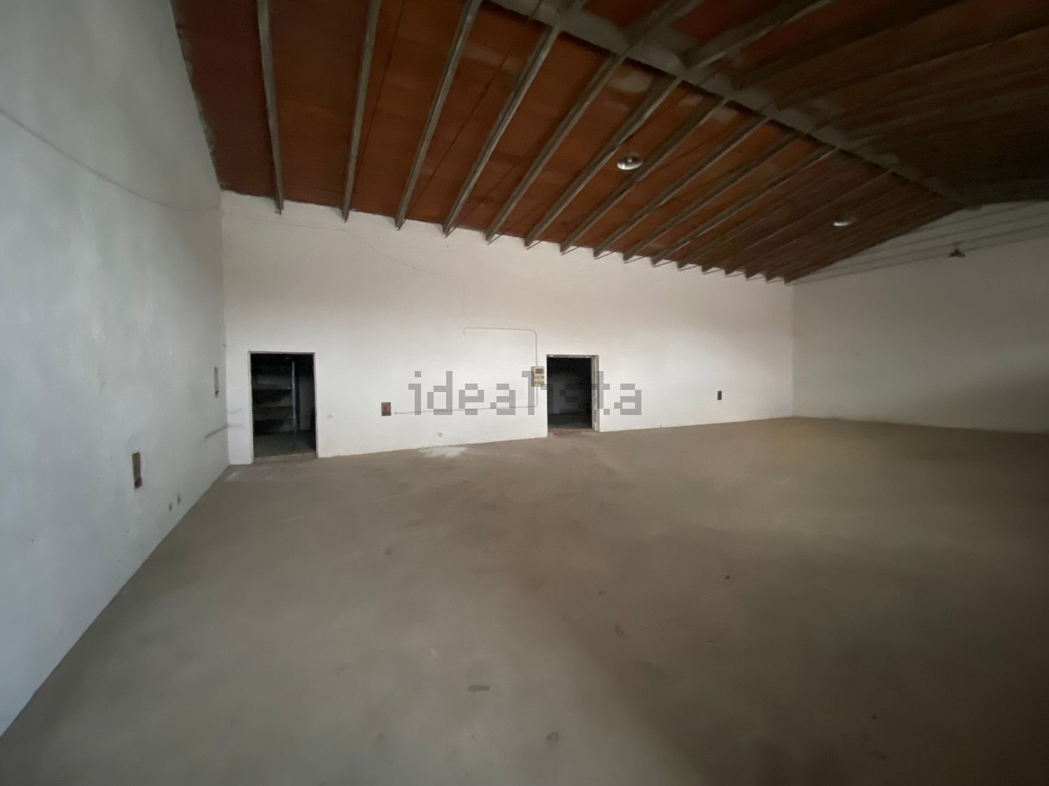 locale di sgombero in vendita a Calcinato in zona Ponte San Marco