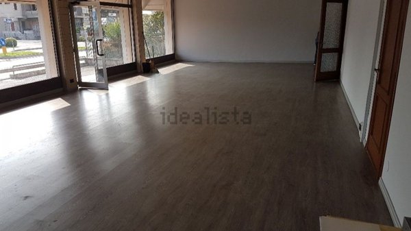 ufficio in vendita a Calcinato in zona Ponte San Marco