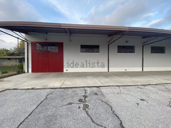 locale di sgombero in vendita a Calcinato in zona Ponte San Marco