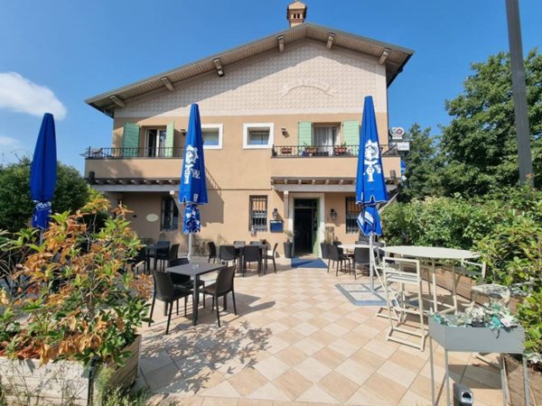 negozio in vendita a Calcinato