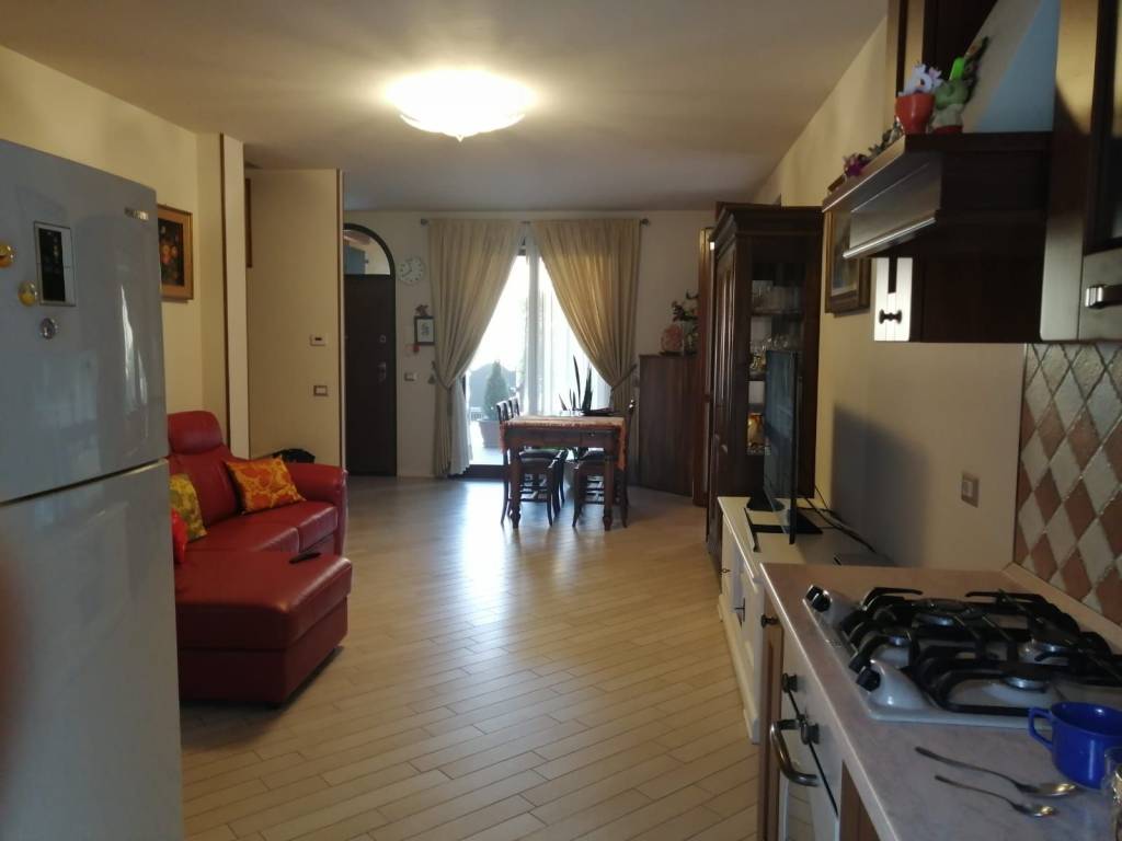 casa indipendente in vendita a Calcinato