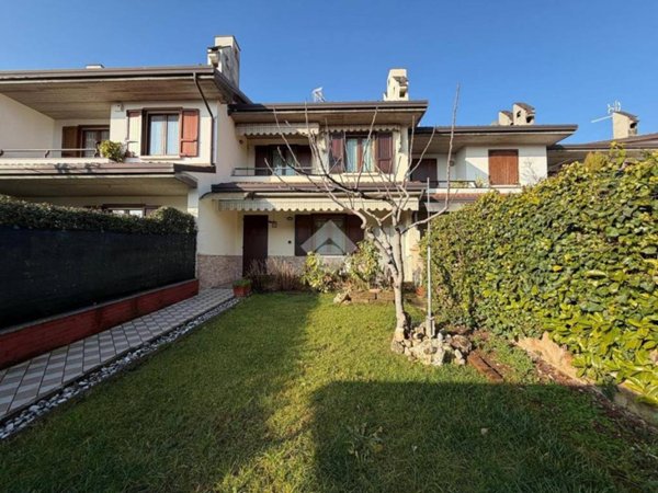 casa indipendente in vendita a Calcinato in zona Ponte San Marco