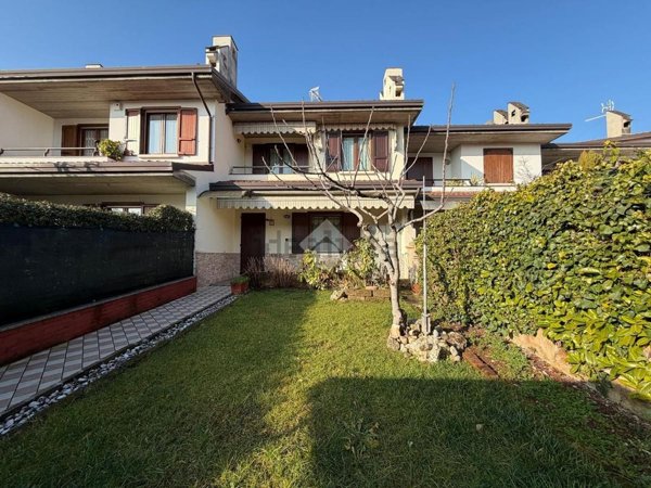 casa indipendente in vendita a Calcinato in zona Ponte San Marco