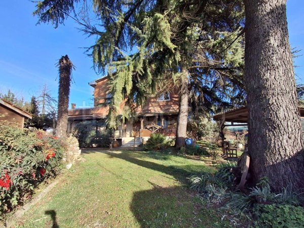 casa indipendente in vendita a Calcinato