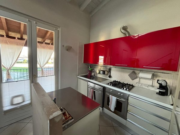 appartamento in vendita a Calcinato in zona Calcinatello