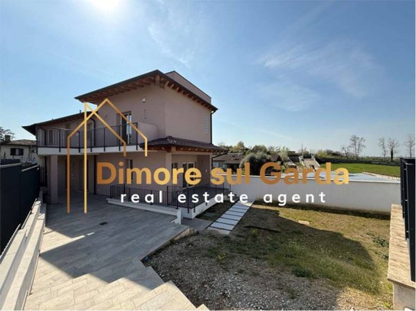 casa indipendente in vendita a Calcinato