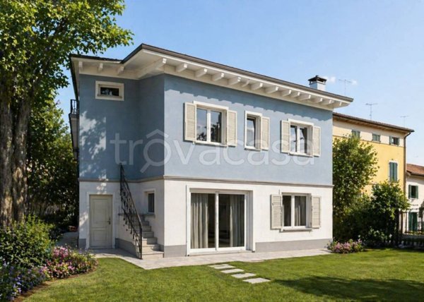 casa indipendente in vendita a Calcinato