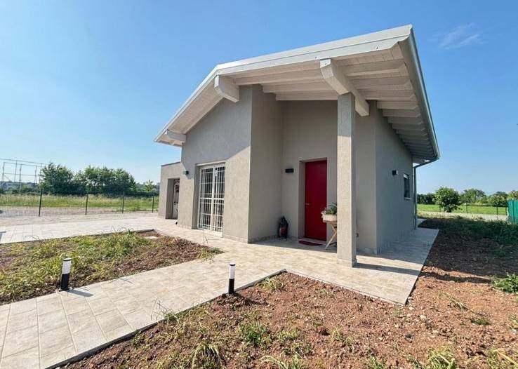 casa indipendente in vendita a Calcinato