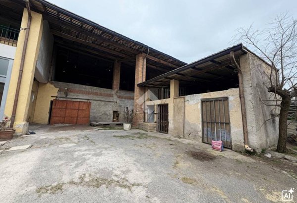 casa indipendente in vendita a Calcinato