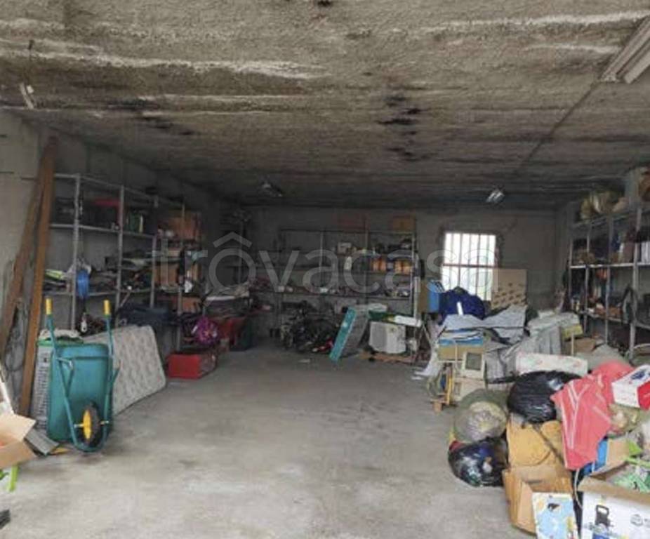 appartamento in vendita a Calcinato in zona Calcinatello