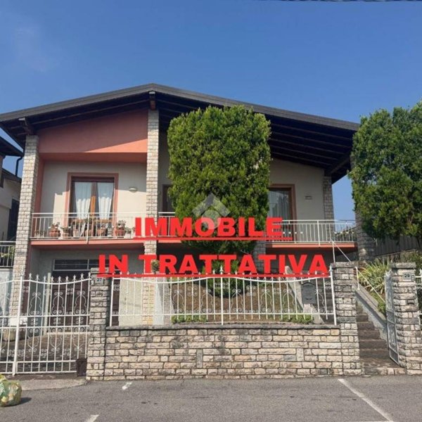 casa indipendente in vendita a Calcinato in zona Ponte San Marco