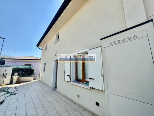 casa indipendente in vendita a Calcinato