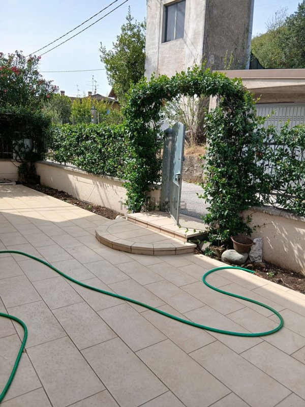 casa indipendente in vendita a Calcinato