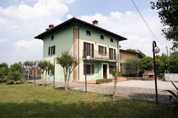 casa indipendente in vendita a Calcinato