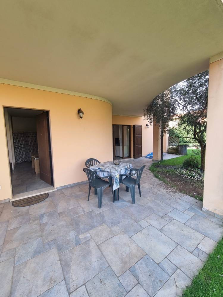 casa indipendente in vendita a Calvagese della Riviera