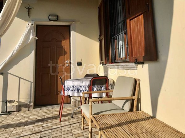 casa indipendente in vendita a Calvagese della Riviera
