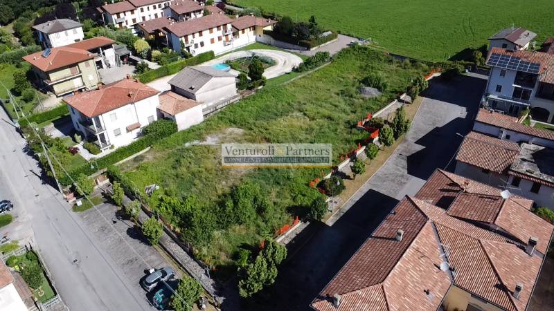 casa indipendente in vendita a Calvagese della Riviera