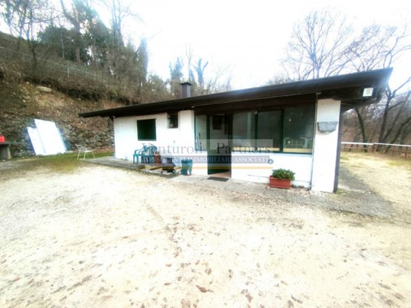 casa indipendente in vendita a Calvagese della Riviera