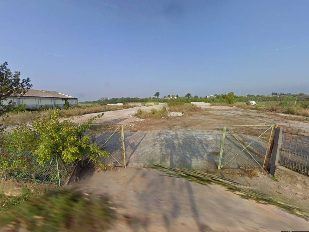 terreno agricolo in vendita a Calvagese della Riviera in zona Carzago