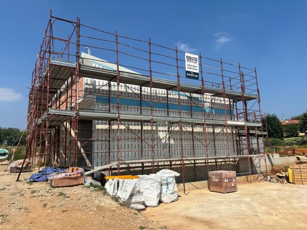 casa indipendente in vendita a Calvagese della Riviera