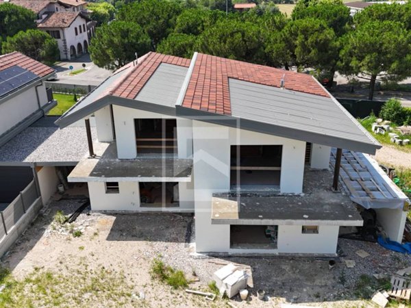 casa indipendente in vendita a Calvagese della Riviera in zona Carzago