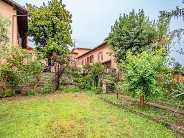 casa indipendente in vendita a Calvagese della Riviera