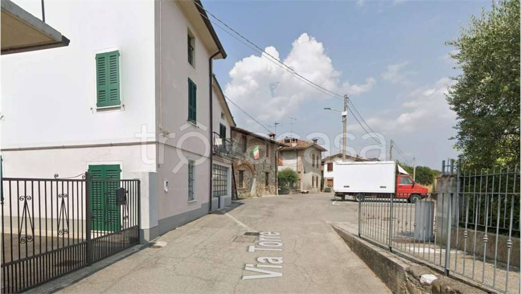 casa indipendente in vendita a Calvagese della Riviera