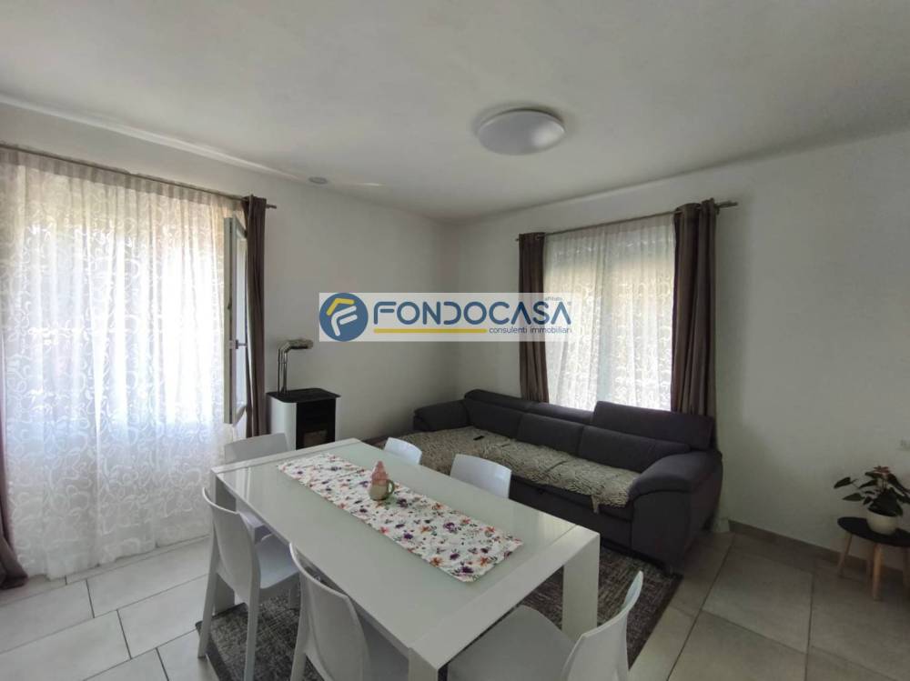 casa indipendente in vendita a Calvagese della Riviera