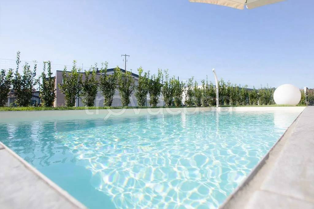 casa indipendente in vendita a Calvagese della Riviera in zona Carzago