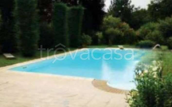 casa indipendente in vendita a Calvagese della Riviera