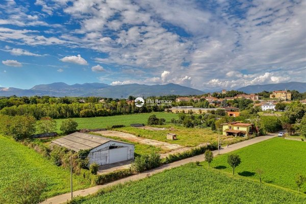 casa indipendente in vendita a Calvagese della Riviera