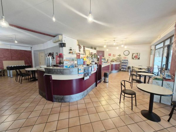 negozio in vendita a Calvagese della Riviera in zona Carzago