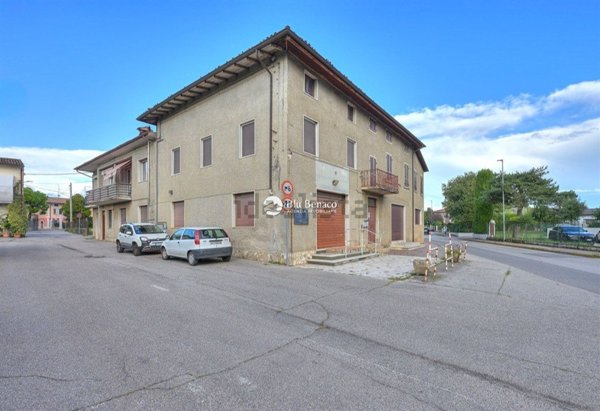 appartamento in vendita a Calvagese della Riviera