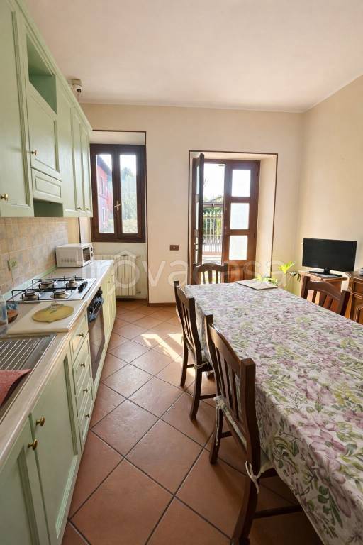 casa indipendente in vendita a Calvagese della Riviera in zona Mocasina