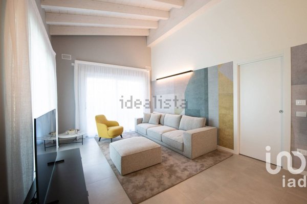 casa indipendente in vendita a Calvagese della Riviera in zona Carzago