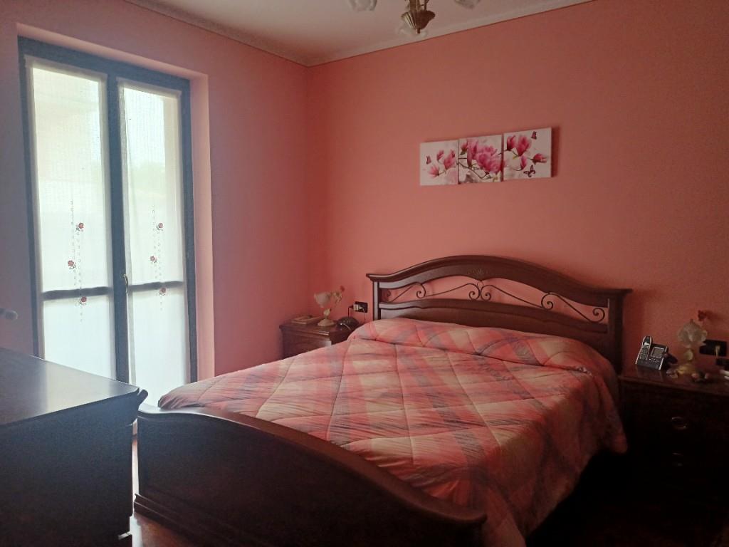 casa indipendente in vendita a Calvagese della Riviera