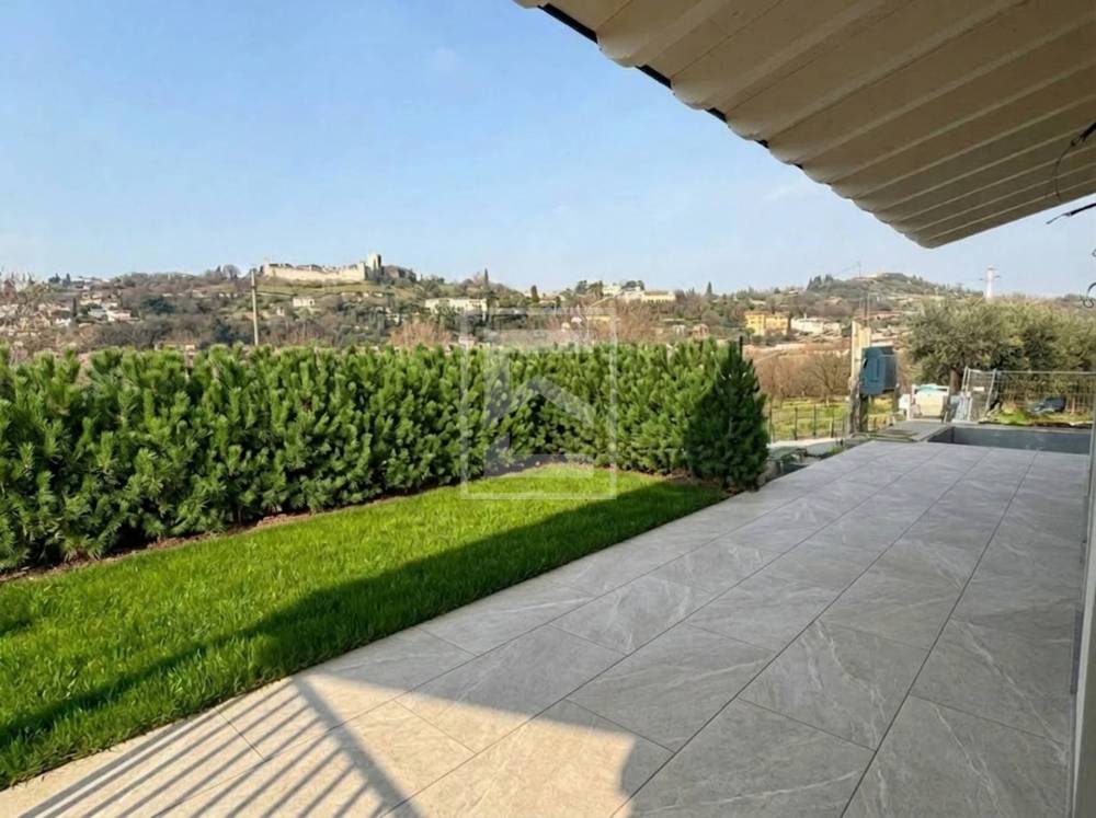 casa indipendente in vendita a Calvagese della Riviera