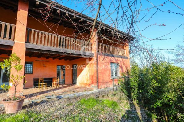 casa indipendente in vendita a Calvagese della Riviera