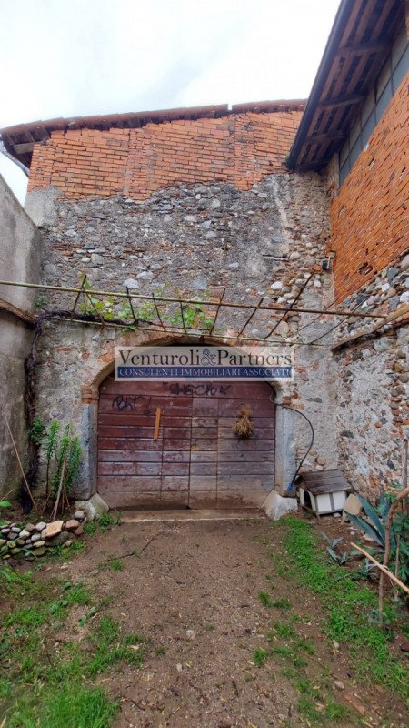 casale in vendita a Calvagese della Riviera in zona Carzago
