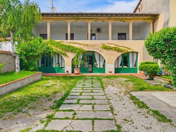 casa indipendente in vendita a Calvagese della Riviera in zona Mocasina