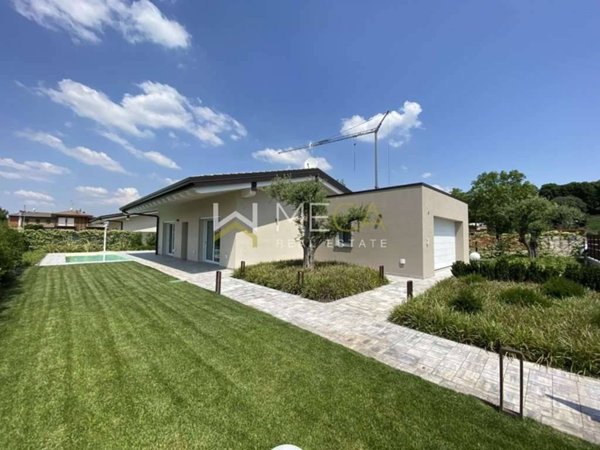 casa indipendente in vendita a Calvagese della Riviera in zona Carzago