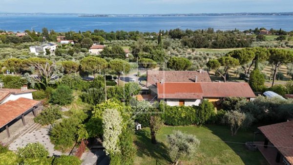 casa indipendente in vendita a Calvagese della Riviera